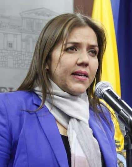 Licencia de la vicepresidenta de Ecuador, acusada por corrupción