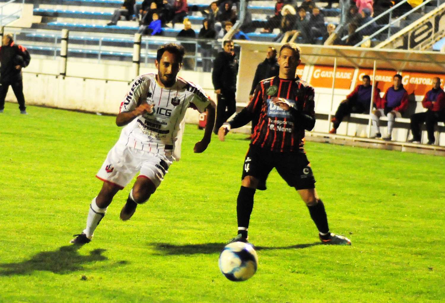 Sarmiento se hizo un lugar en la final del Mayor dejando en el camino a Independiente