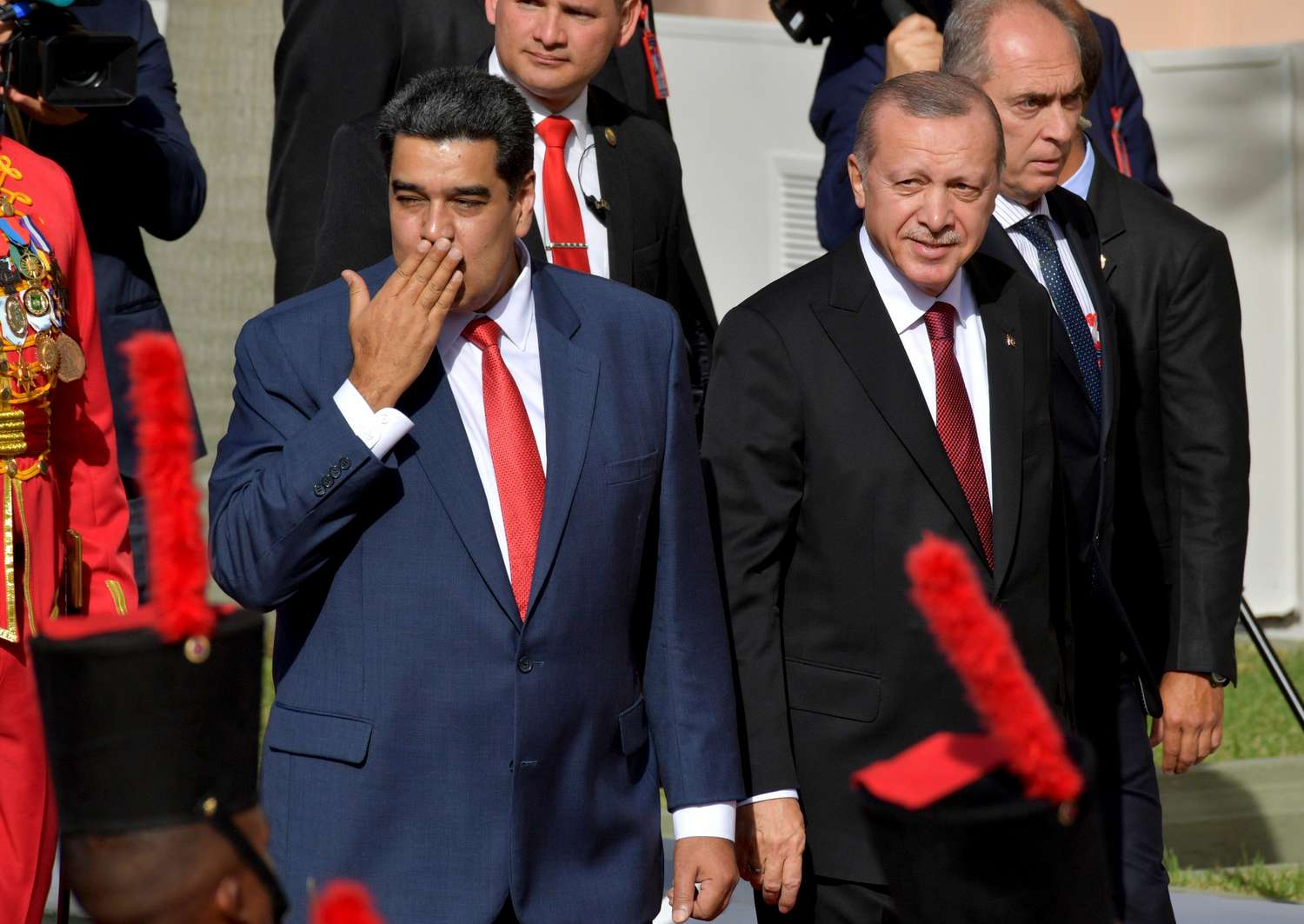 Turquía prometió cubrir necesidades de Venezuela