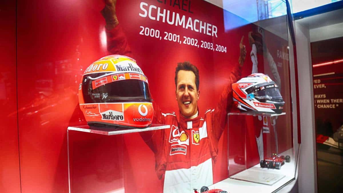 El mundo de la Fórmula 1 homenajeó a Schumacher