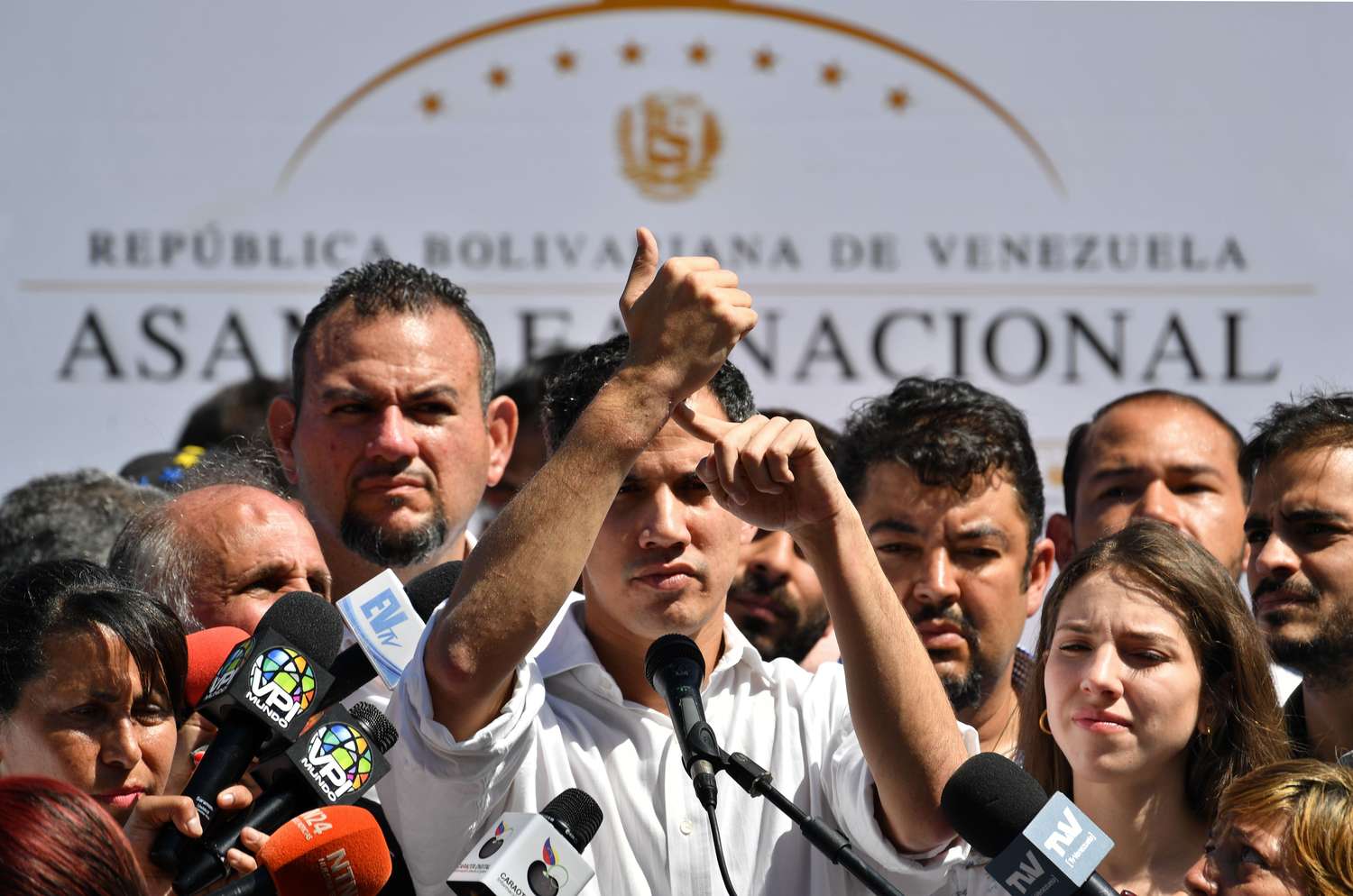 Demoraron al opositor venezolano Guaidó y el gobierno dijo que fue un hecho “irregular”