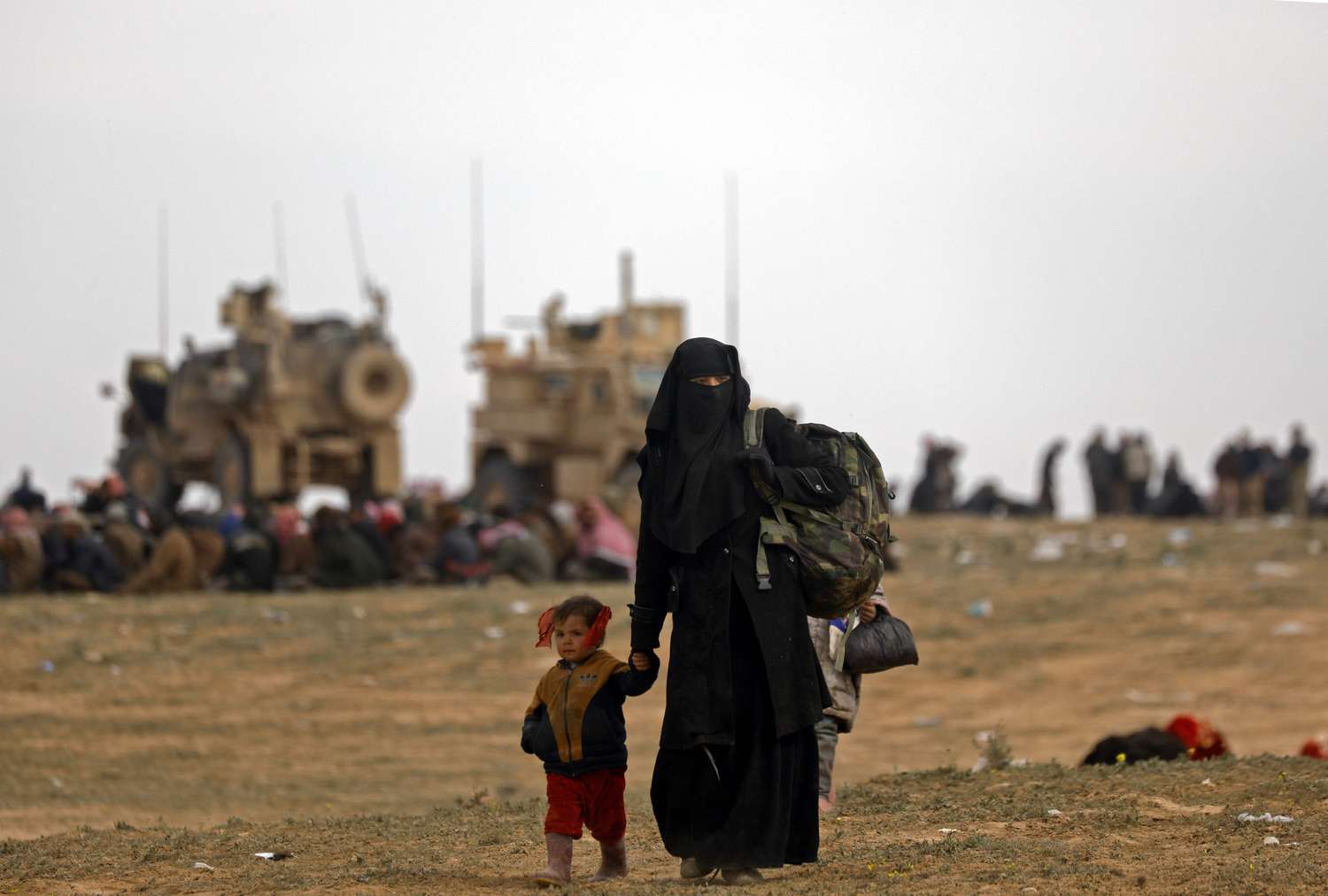 Los yihadistas del EI defienden su último reducto de un kilómetros cuadrado en Siria