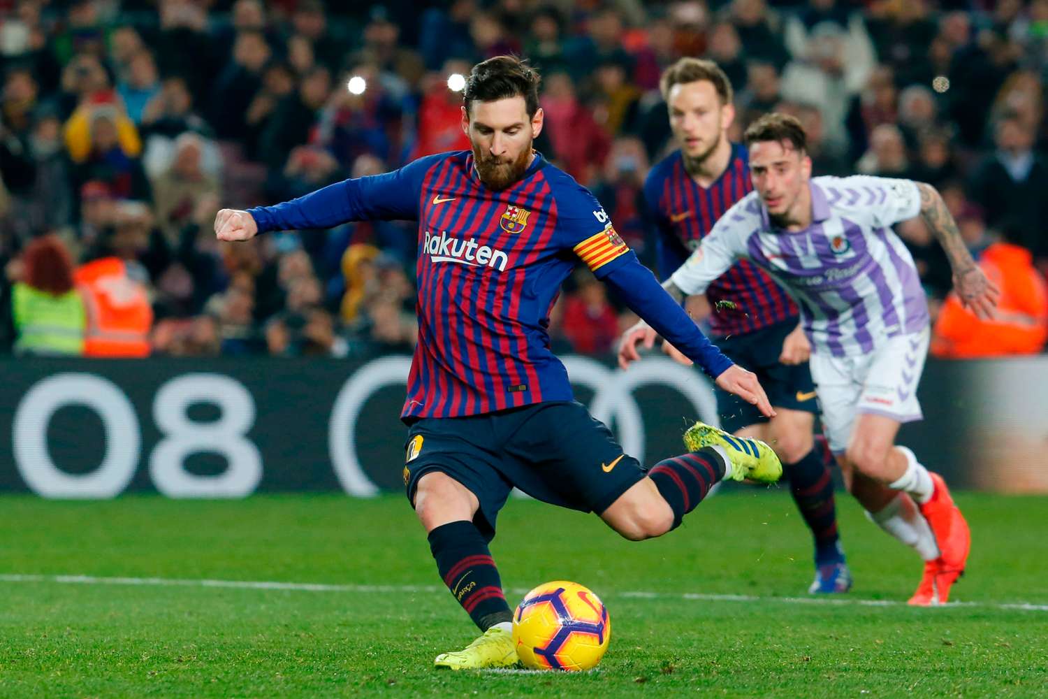 Un penal de Messi le dio la victoria a Barcelona