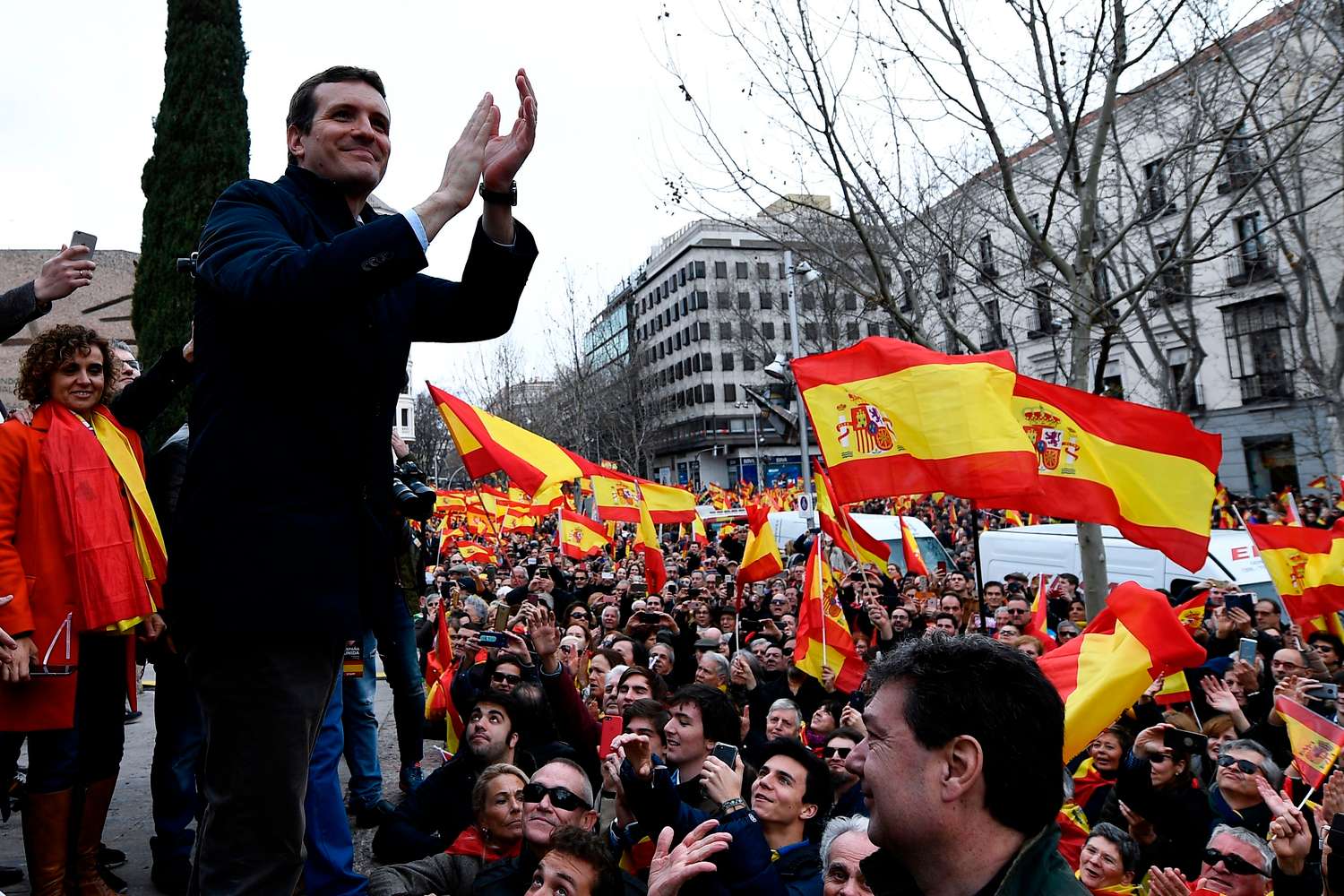 La derecha exigió elecciones anticipadas en España con una masiva movilización