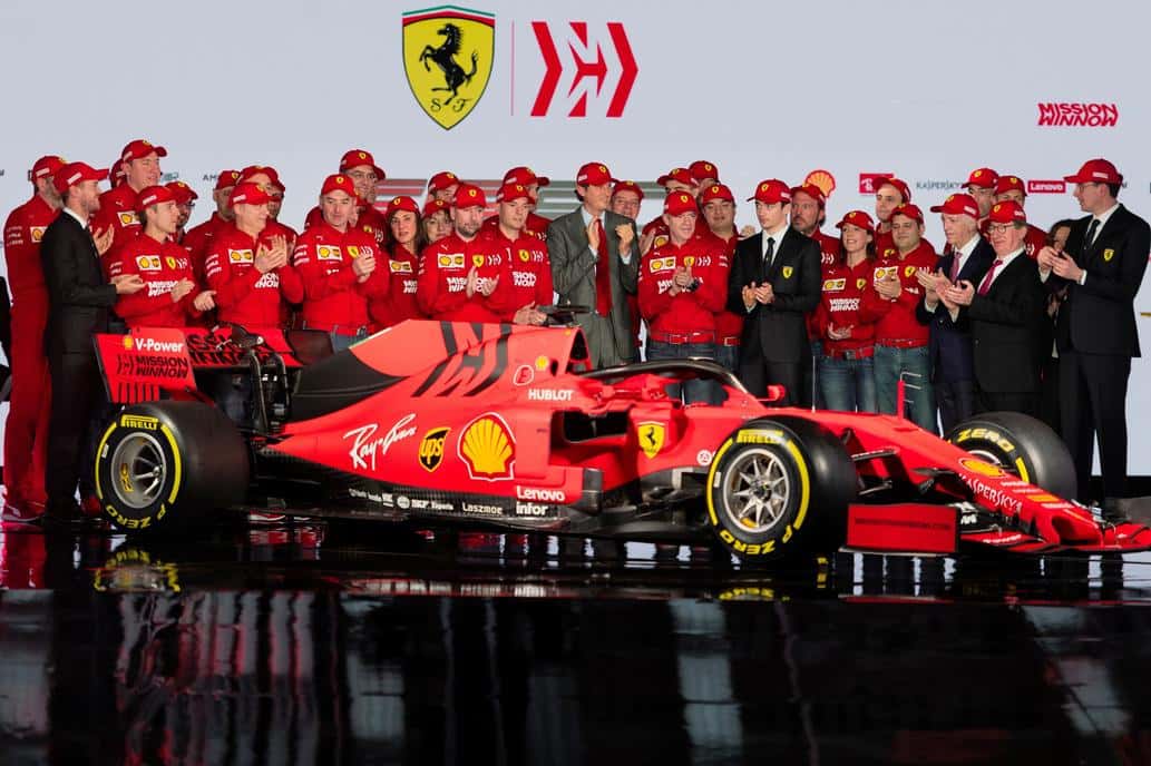 La escudería Ferrari presentó nuevo modelo