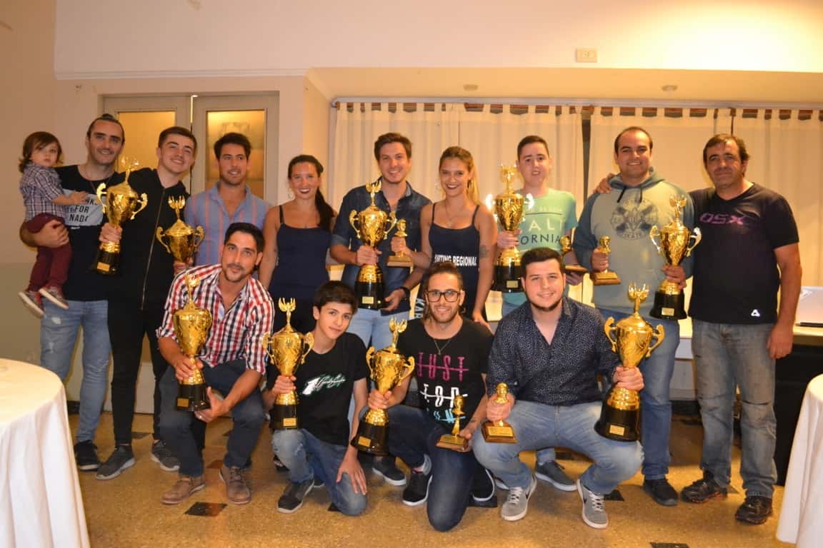 En Balcarce, el Kart Regional agasajó a sus campeones