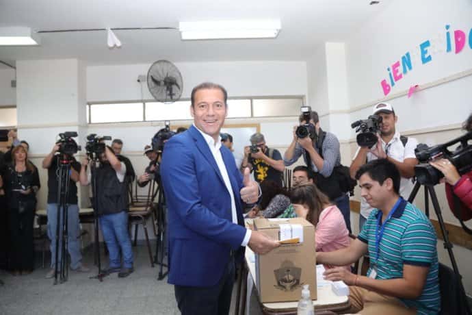 El gobernador Omar Gutiérrez logró su reelección en Neuquén