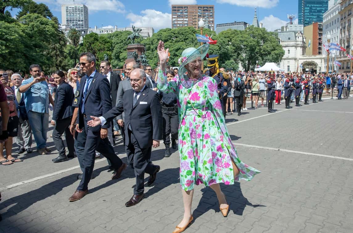  La reina Margarita II de Dinamarca llega hoy a Tandil 