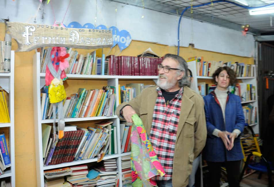 Con más de mil libros donados, se inauguró la sala de lectura “Fermín Daguzán” en el Merendero Los Ángeles