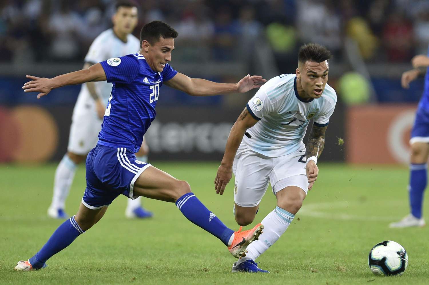 Argentina volvió a quedar en deuda y no pudo pasar del empate frente a Paraguay