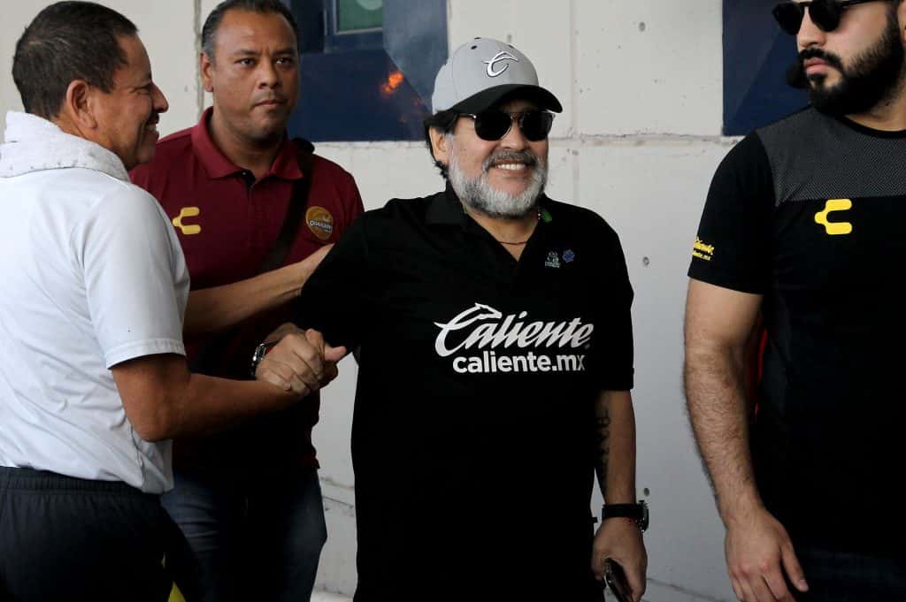 Maradona no le cierra la puerta a Gimnasia