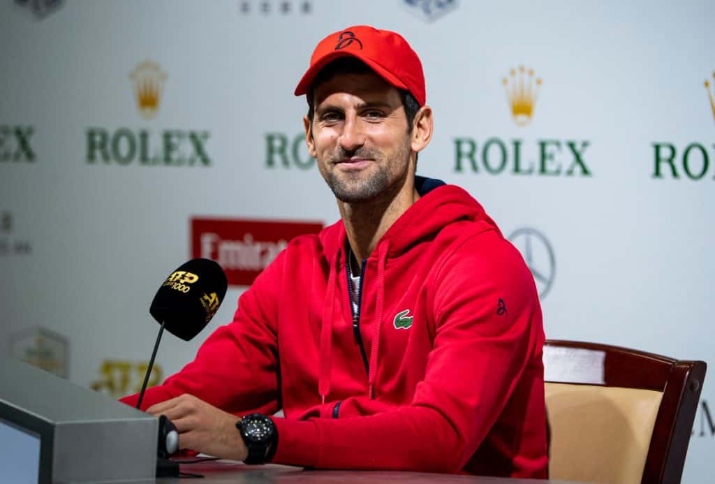 Djokovic y Federer se metieron en los cuartos