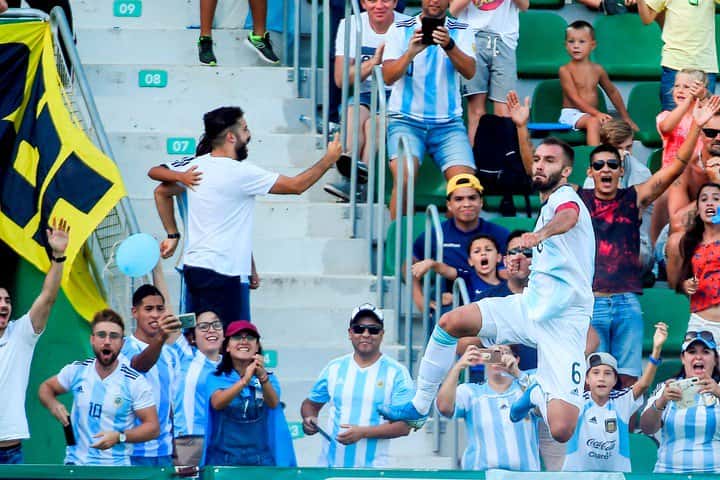 En un amistoso, Argentina goleó a Ecuador