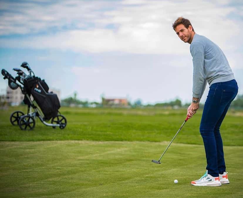 A días del encuentro frente a Federer, Del Potro se entrena y practica su puntería en el golf