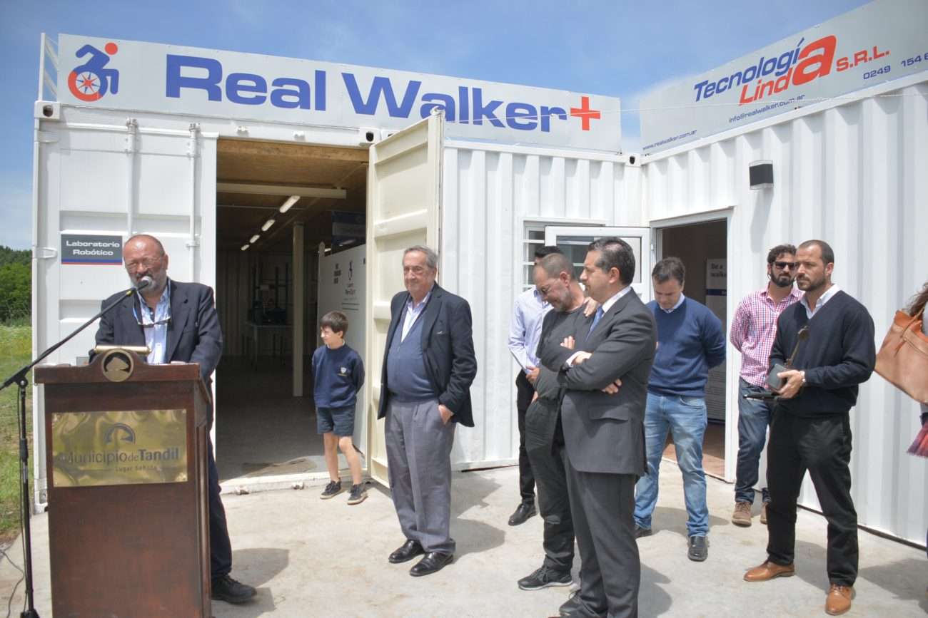 La firma tandilense de tecnología en rehabilitación Real Walker inauguró su planta en el Parque Industrial