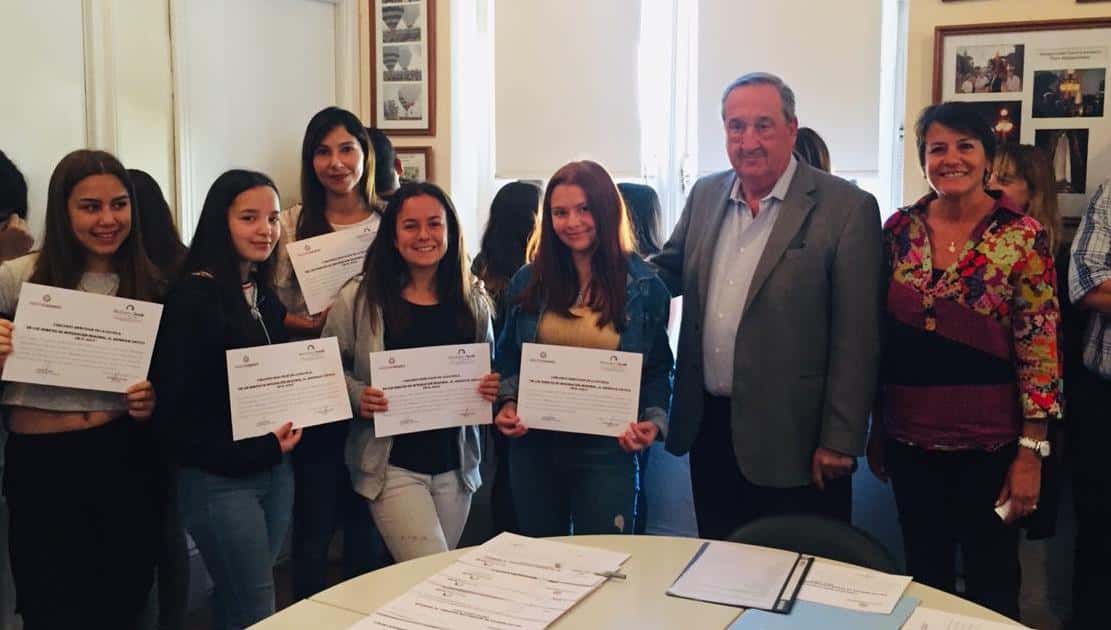 Alumnos de Gardey y San Antonio  ganaron “Mercosur en la escuela”