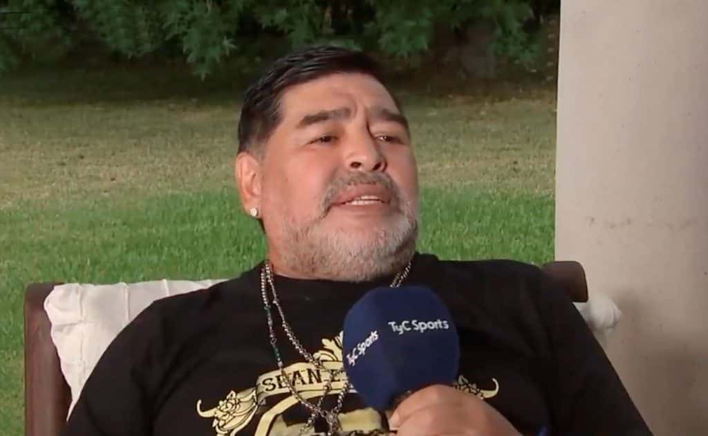 Maradona dejó algunas definiciones con su estilo