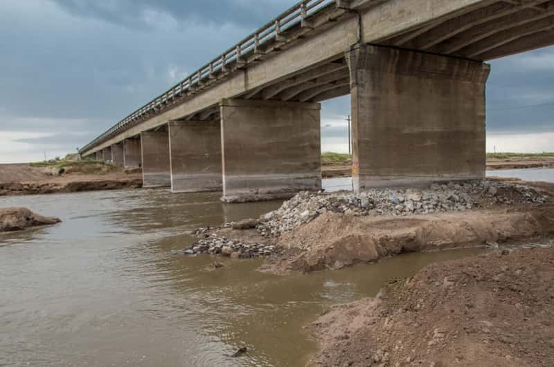 Desde mañana, a las 8, se  habilitará el tránsito liviano  por el puente del río Salado