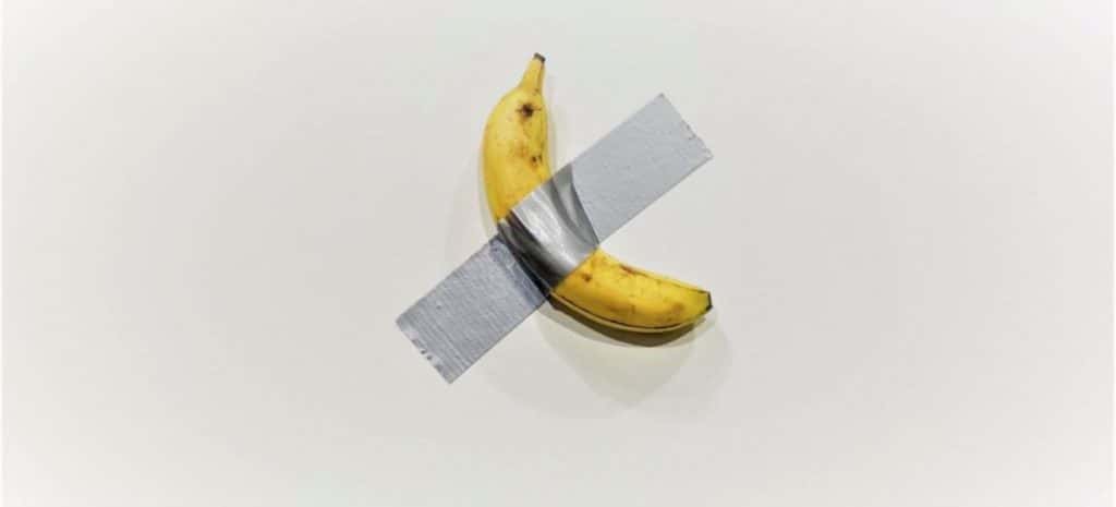 Arte contemporáneo: una banana pegada a la pared con una cinta se vendió a 120 mil dólares