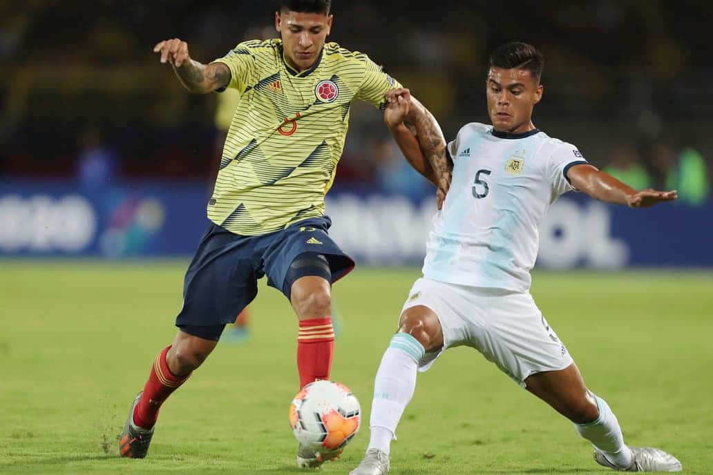 Argentina tuvo un debut positivo ante Colombia
