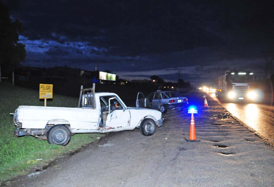 Un auto y una camioneta chocaron  en la Ruta Nacional 226 y Patagonia