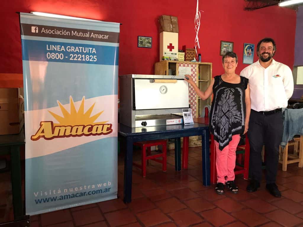 El comedor de Cacha recibió una importante  donación de la asociación mutual Amacar