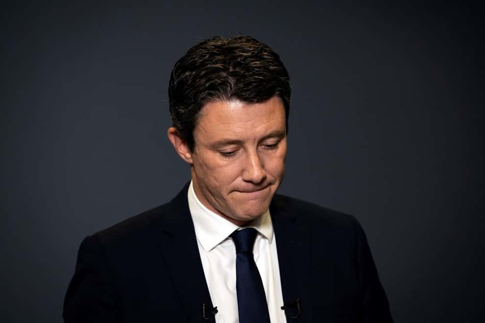 Un escándalo hizo caer al candidato del presidente Macron para la alcaldía de París