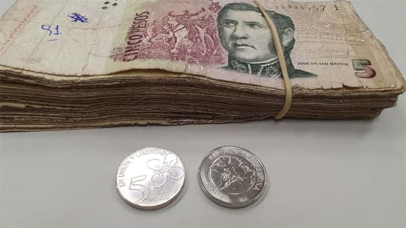 Quedan sólo tres días para que el billete de 5 pesos salga de circulación