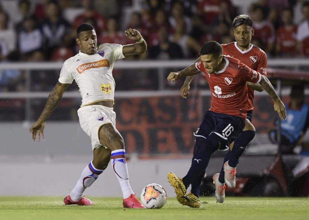Independiente busca la clasificación en Brasil