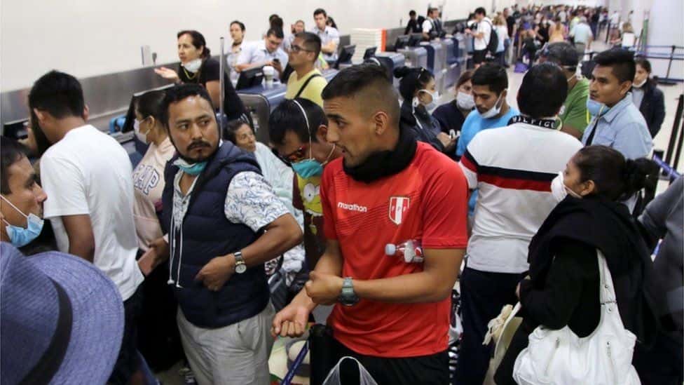 Compatriotas varados en México y Honduras no saben cuándo regresarán