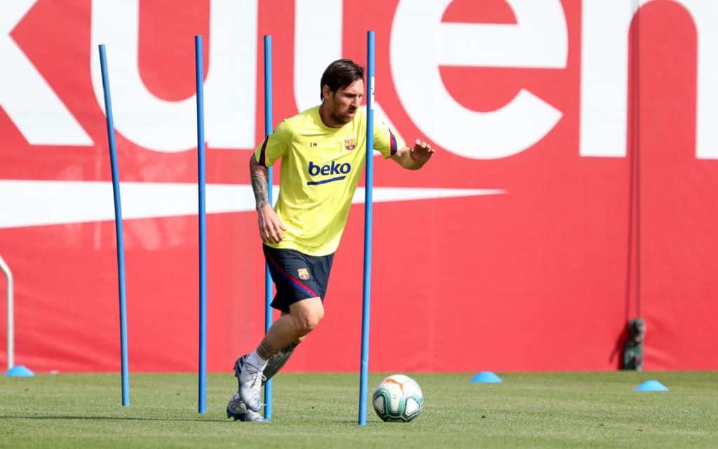 Messi volvió a entrenar en el predio de Barcelona