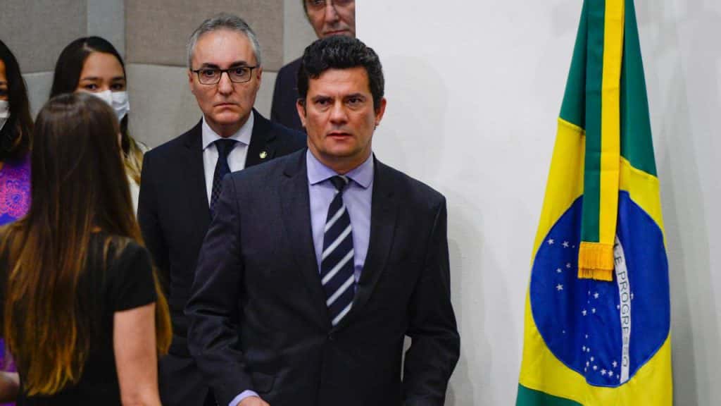 Sérgio Moro, de superhéroe de la derecha a delator de Bolsonaro