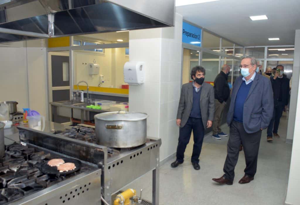El intendente inauguró la nueva cocina del Hospital y destacó la inversión en salud pública