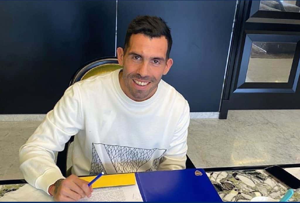 Tevez firmó su contrato