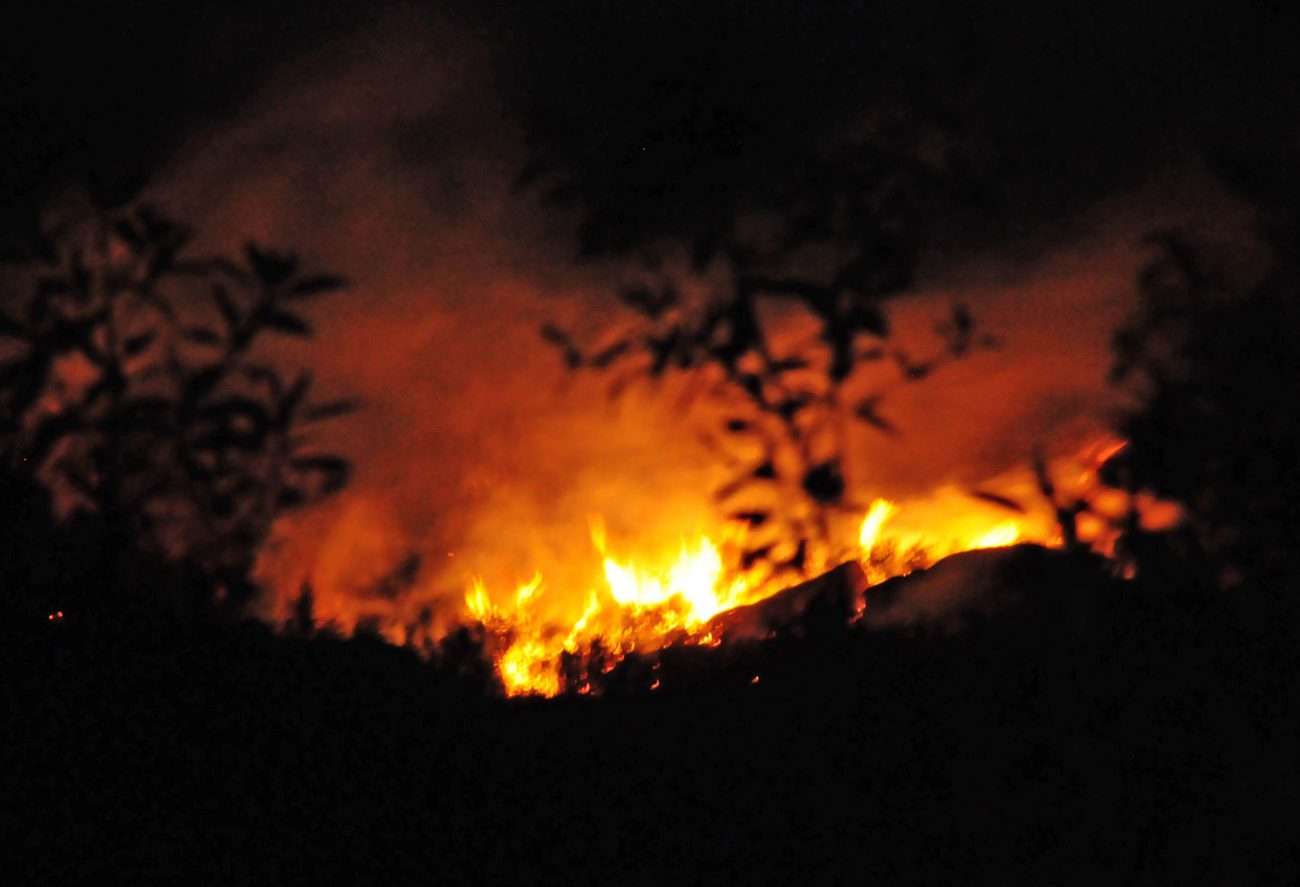 Se quemaron tres hectáreas de  pastos en el cerro El Granito