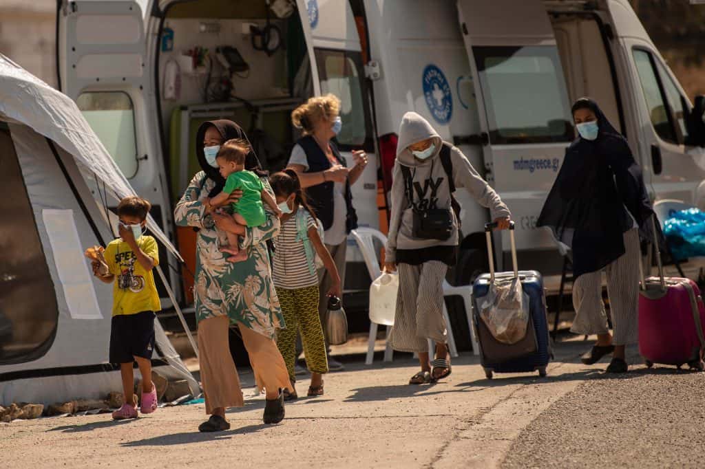 La UE reformará su política migratoria tras el incendio de campo de refugiados