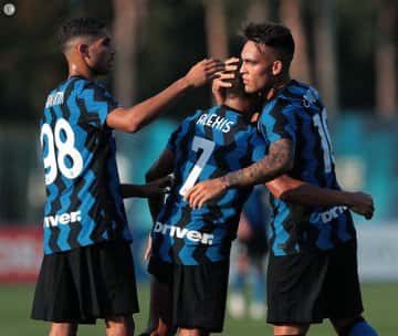 Inter goleó a Lugano con dos de Lautaro