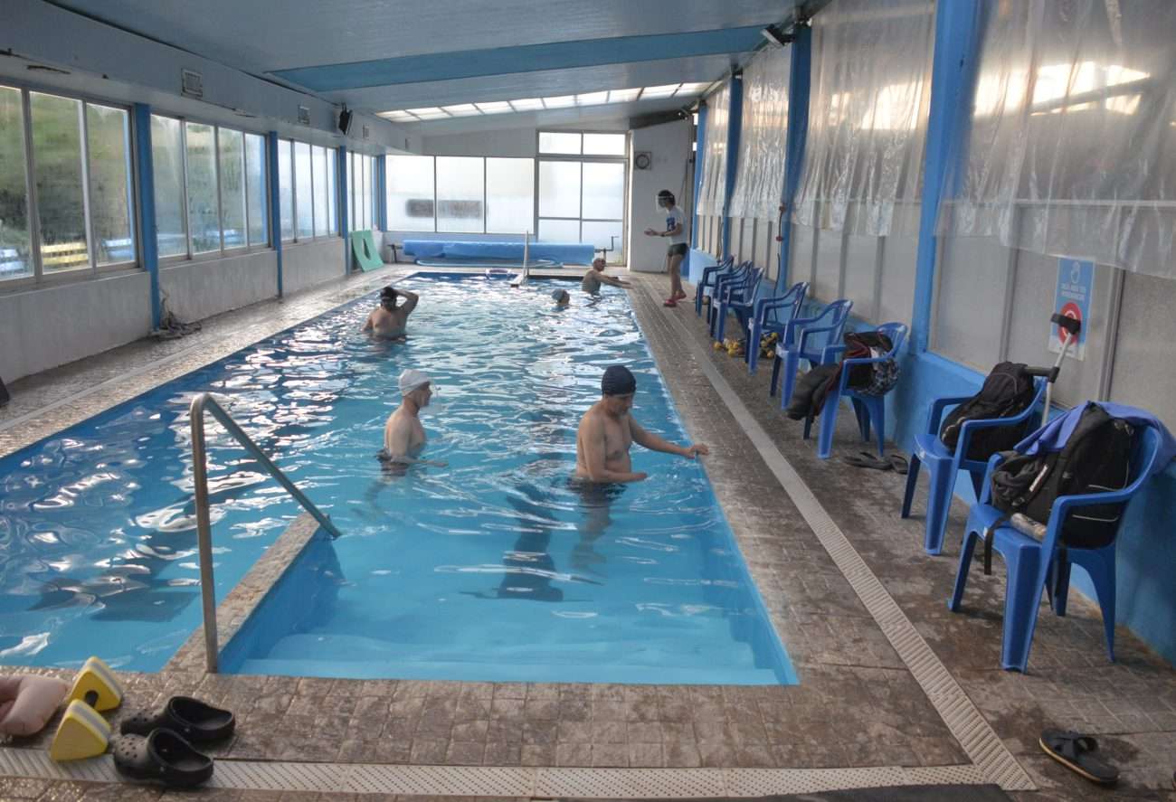 Los natatorios están expectantes por una decisión política que les permita seguir con sus puertas abiertas