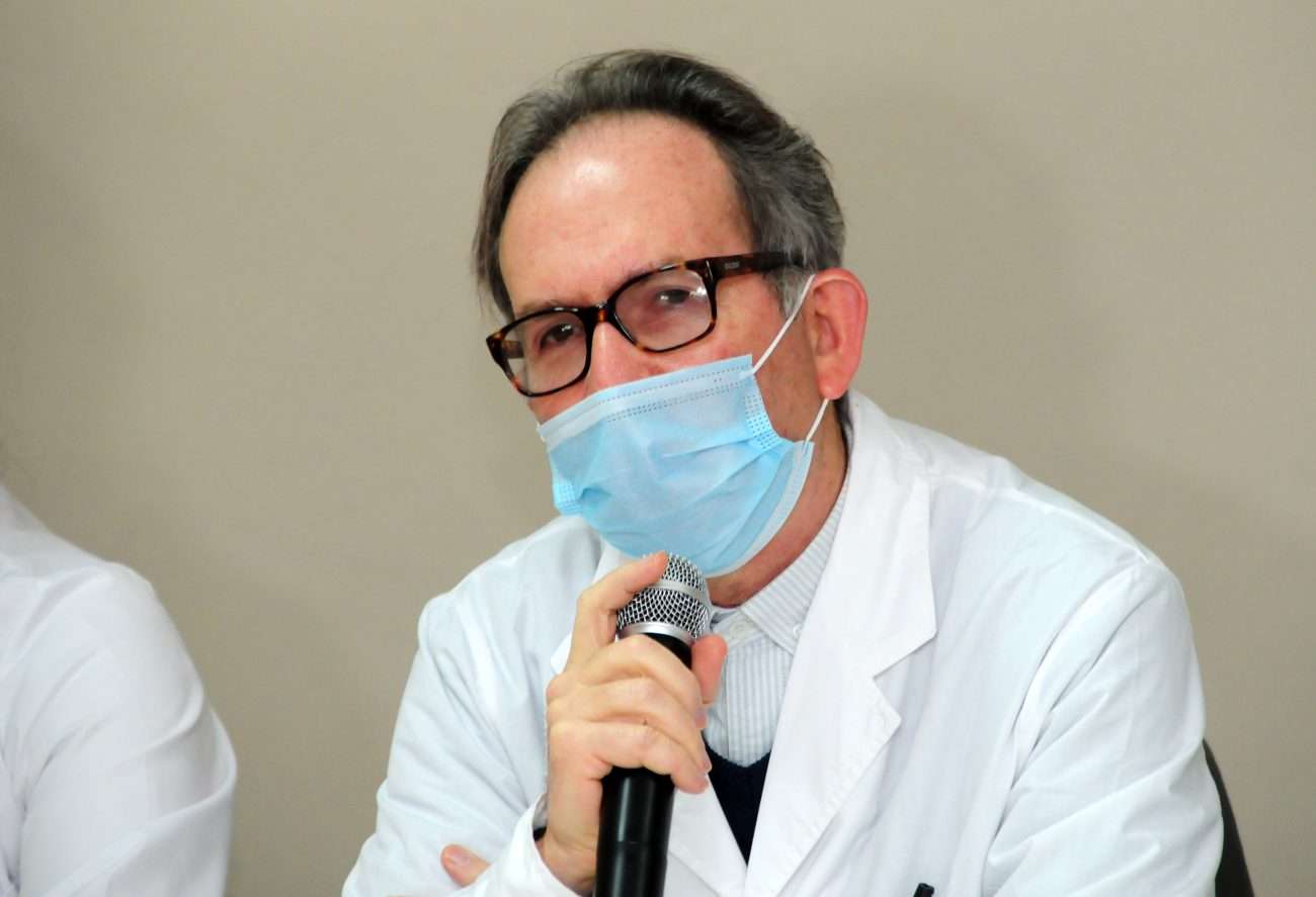“Tenemos que hacer resistencia y bancarnos lo que venga”, dijo el infectólogo Jorge Gentile