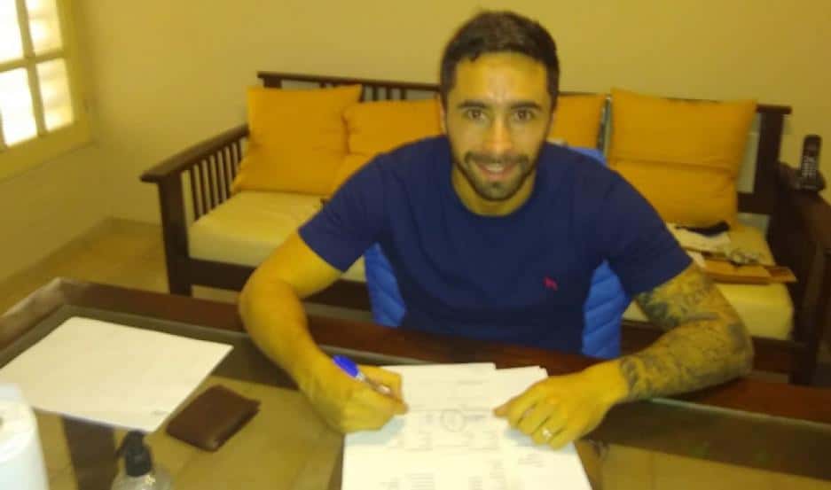 Nicolás Benavídez jugará en Mitre de Santiago