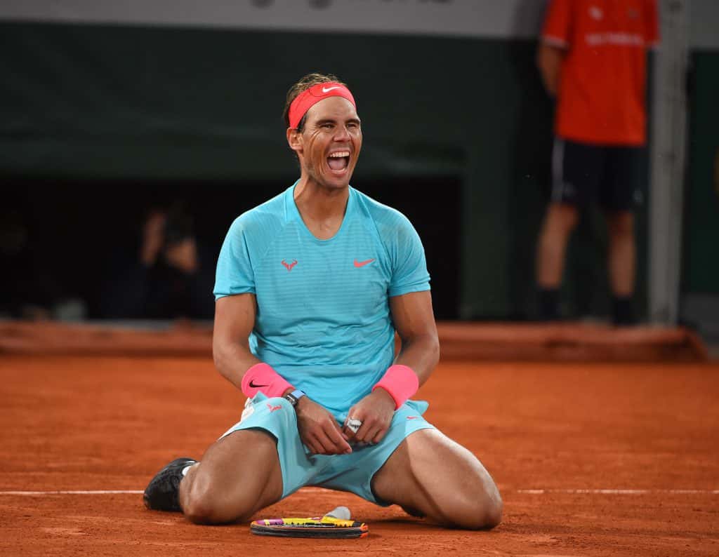 Nadal pasó por encima de Djokovic para llegar a otro récord y seguir reinando en París