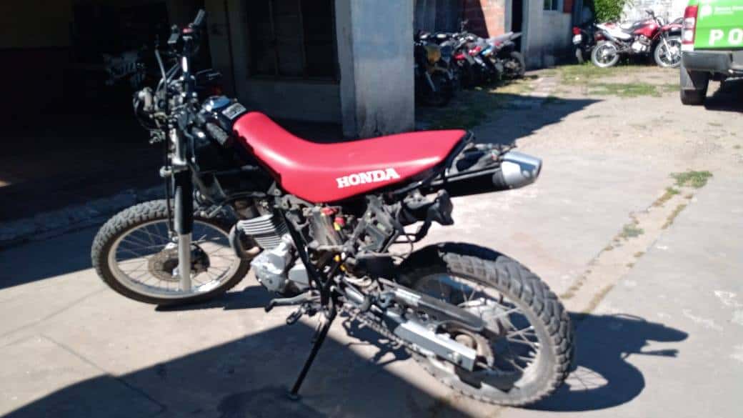 Recuperaron la moto robada en Perón y Uriburu