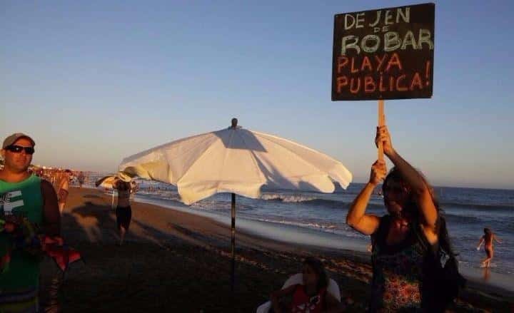 Marcharon en Mar del Plata en defensa de las playas públicas