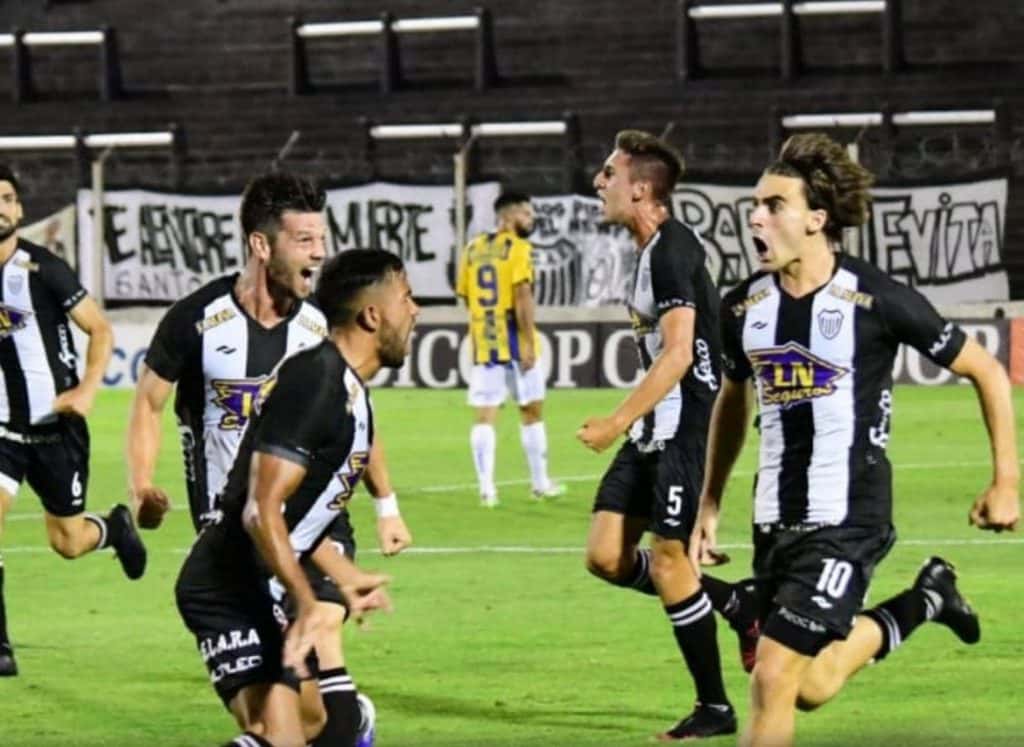 Golazo de González Metilli en el empate de Estudiantes de Buenos Aires