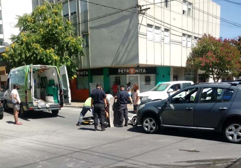 Una mujer fue hospitalizada tras un accidente en San Lorenzo y Belgrano