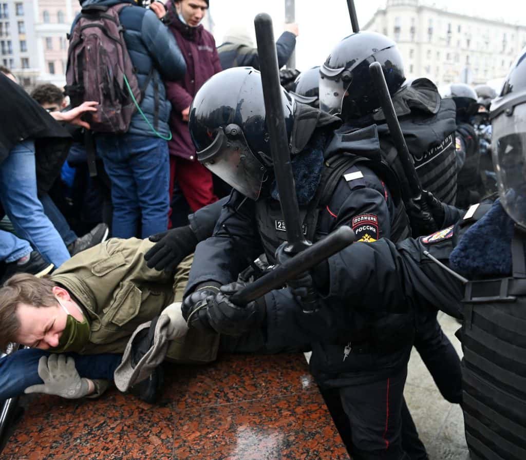 En Rusia, tres mil detenidos en las protestas en reclamo por la liberación del líder opositor