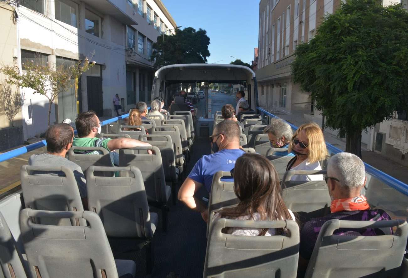Realizó su primera recorrida el bus turístico que busca  mostrar la ciudad de otro modo