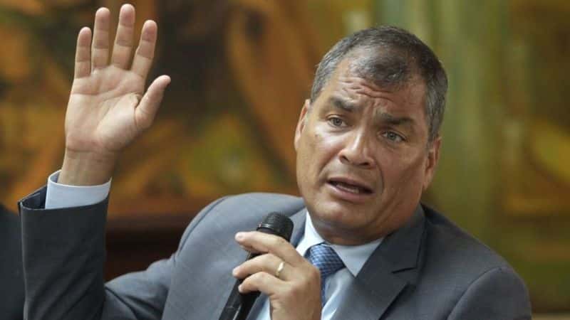 Correa denunció un “golpe” en Ecuador y Andrés Arauz pidió respetar el balotaje
