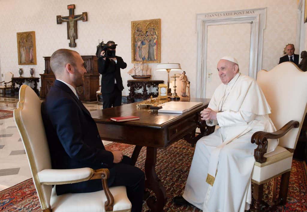 Guzmán se reunió con el Papa y con empresarios italianos