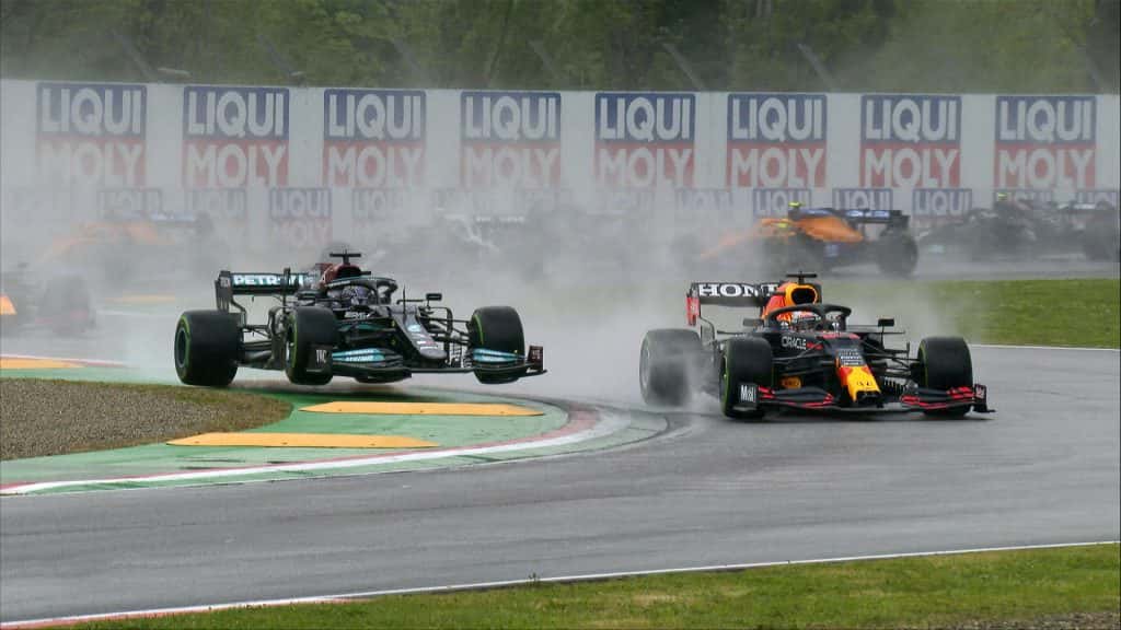 Max Verstappen se  llevó el triunfo en Imola